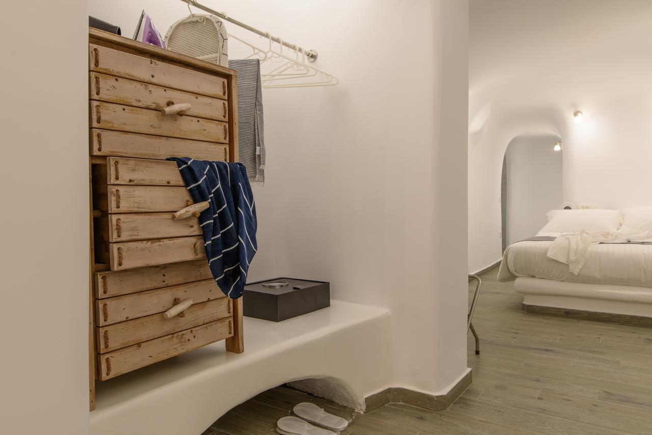 Angel Luxury Suites Fira (Santorini) Exterior foto
