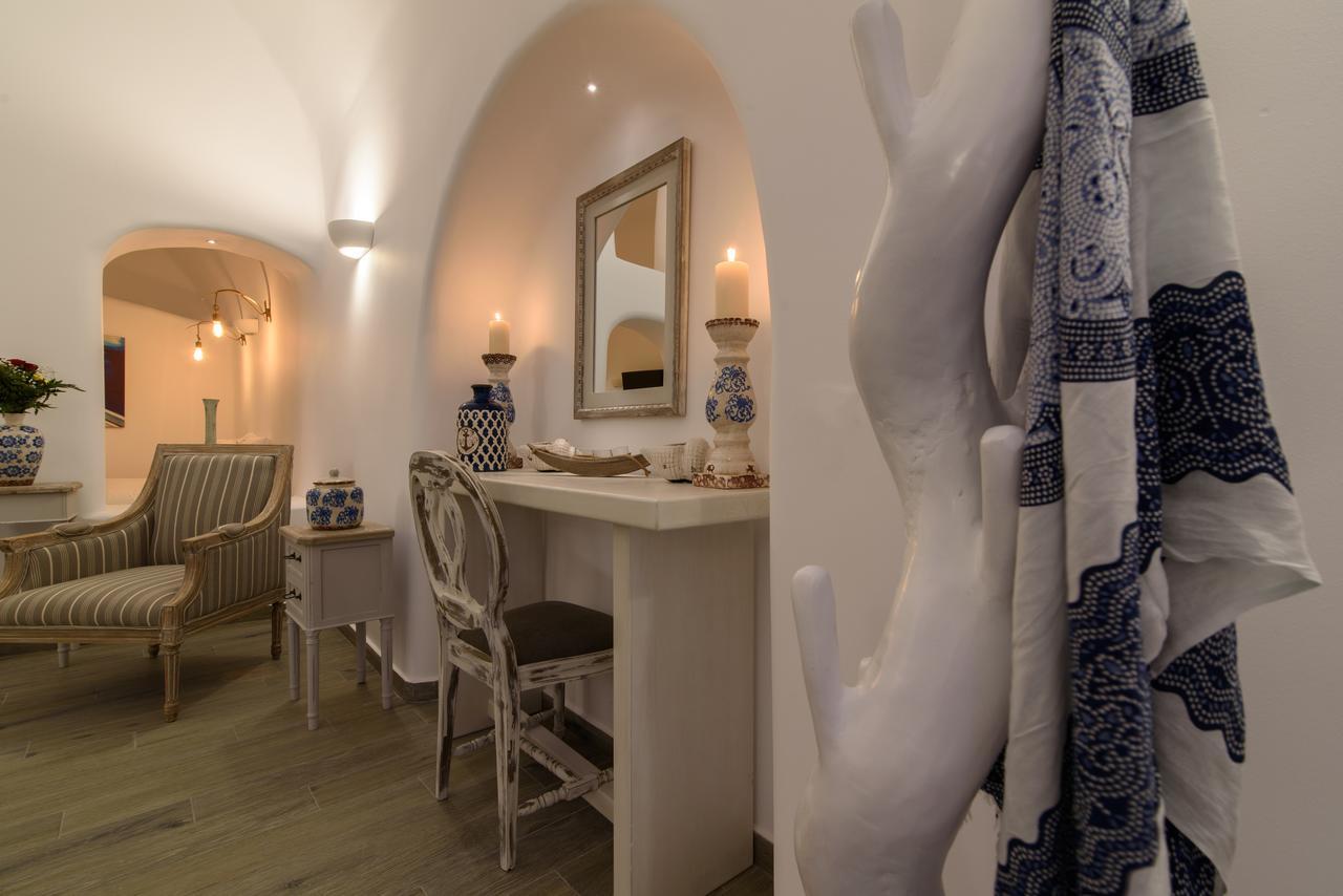 Angel Luxury Suites Fira (Santorini) Exterior foto