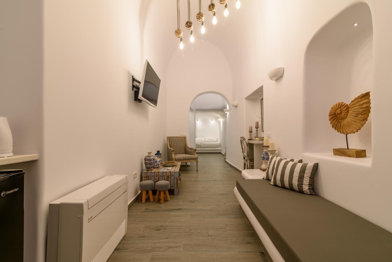 Angel Luxury Suites Fira (Santorini) Exterior foto