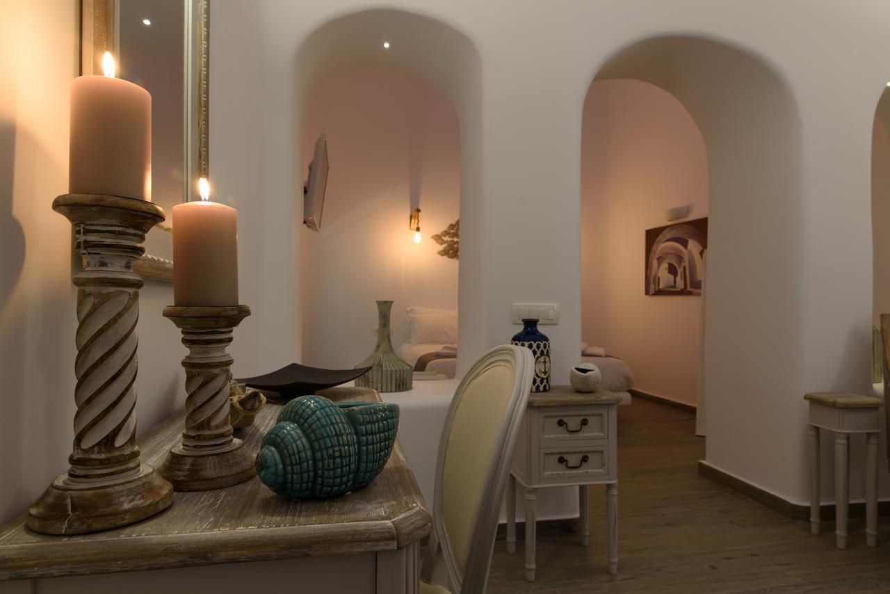 Angel Luxury Suites Fira (Santorini) Exterior foto