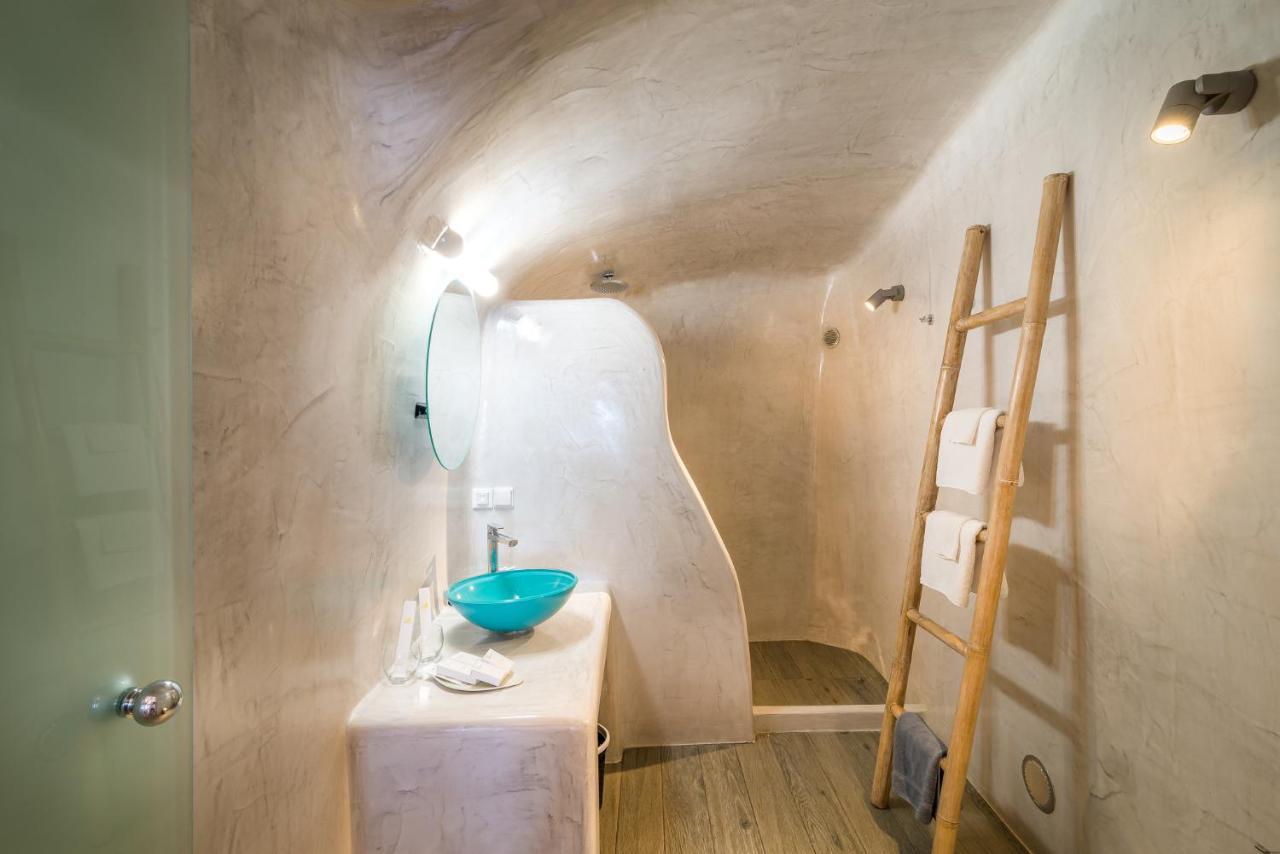 Angel Luxury Suites Fira (Santorini) Exterior foto